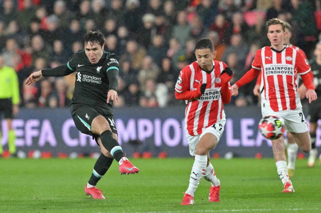 Thời Gian Tại Liverpool